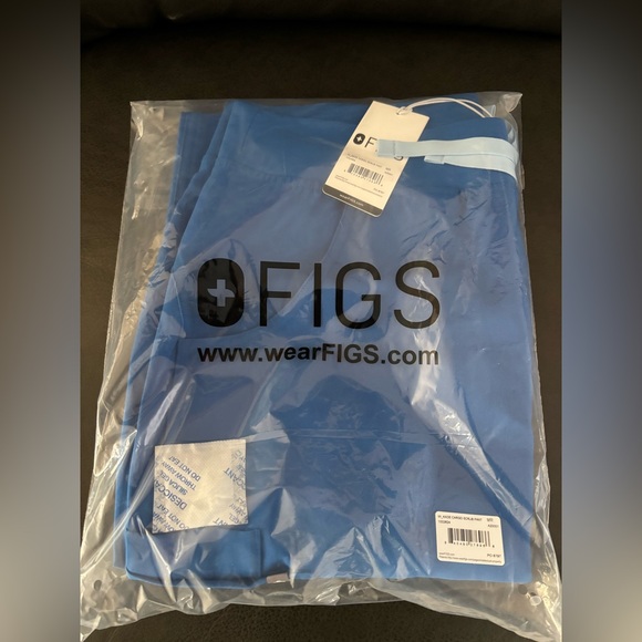 Figs Pants - *Brand New* Figs Royal Blue Kade Cargo Scrub Pants Size M